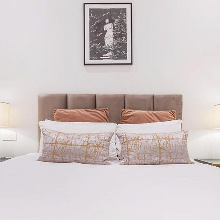 Royal Kensington - Premium 3 bed Apartment London Bagian luar foto