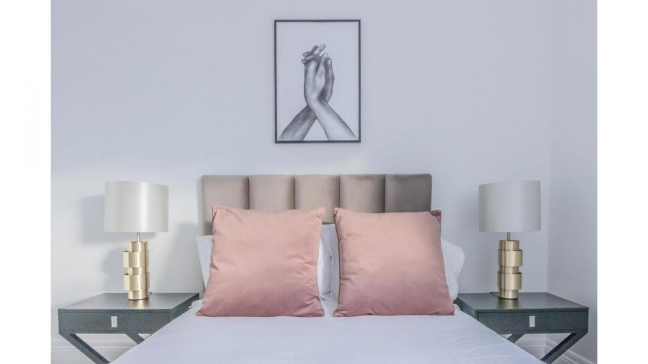 Royal Kensington - Premium 3 bed Apartment London Bagian luar foto