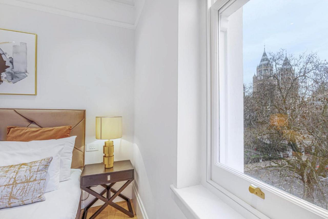 Royal Kensington - Premium 3 bed Apartment London Bagian luar foto