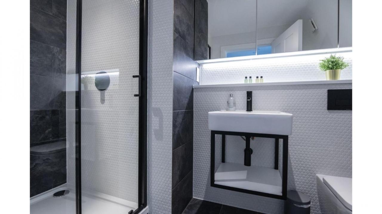 Royal Kensington - Premium 3 bed Apartment London Bagian luar foto