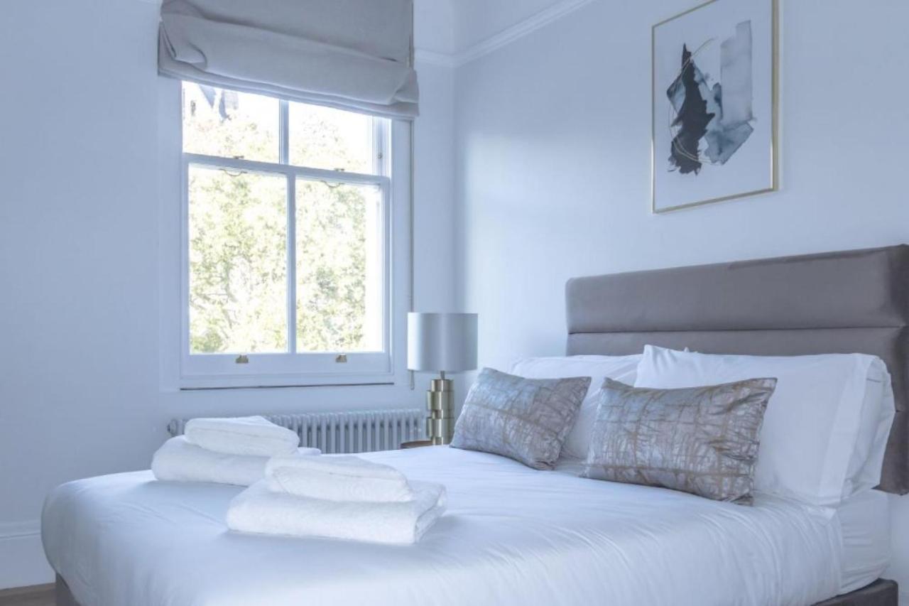 Royal Kensington - Premium 3 bed Apartment London Bagian luar foto