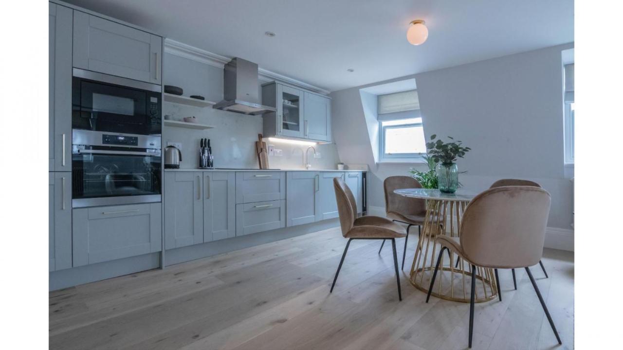 Royal Kensington - Premium 3 bed Apartment London Bagian luar foto